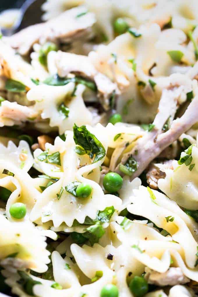 A quick and simple pasta salad that is perfect for healthy weeknight dinners.
