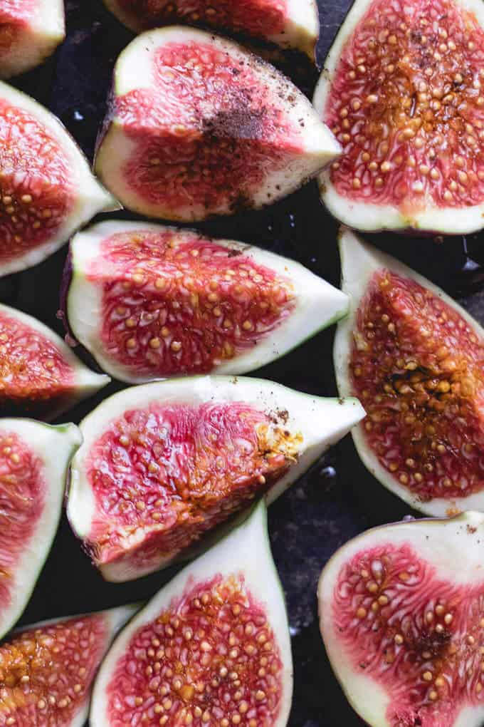 These vanilla and honey baked figs are the perfect juicy, sweet fruit topping to any breakfast or dessert. Perfect on porridge, pancakes or ice cream. Super easy to make and last in the fridge all week.