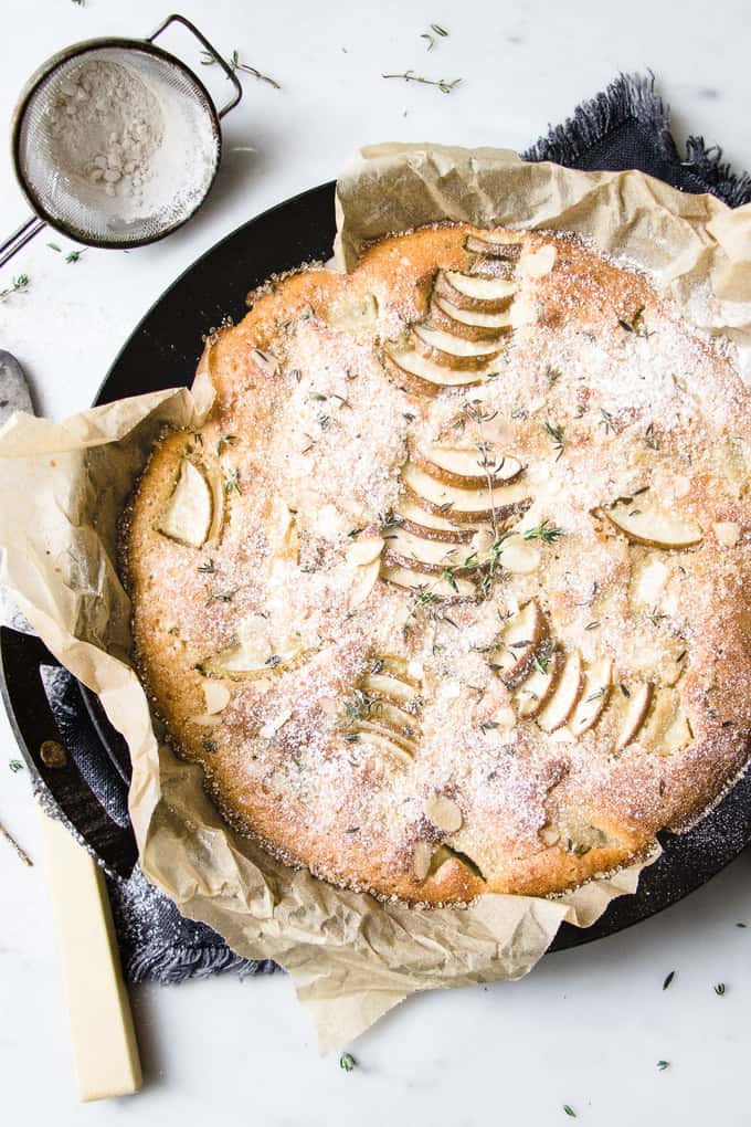 This pear thyme and gin cake is the answer to all your dessert, entertaining, brunching and snacking queries. Loaded with juicy fall pears, herby thyme and fragrant gin. 