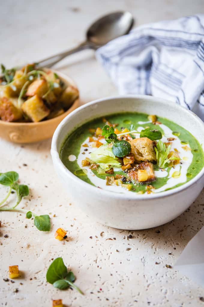 Vegan 15 Minute Watercress Soup. It's a thick nourishing soup loaded with peppery greens and creamy potatoes. And completely vegan.