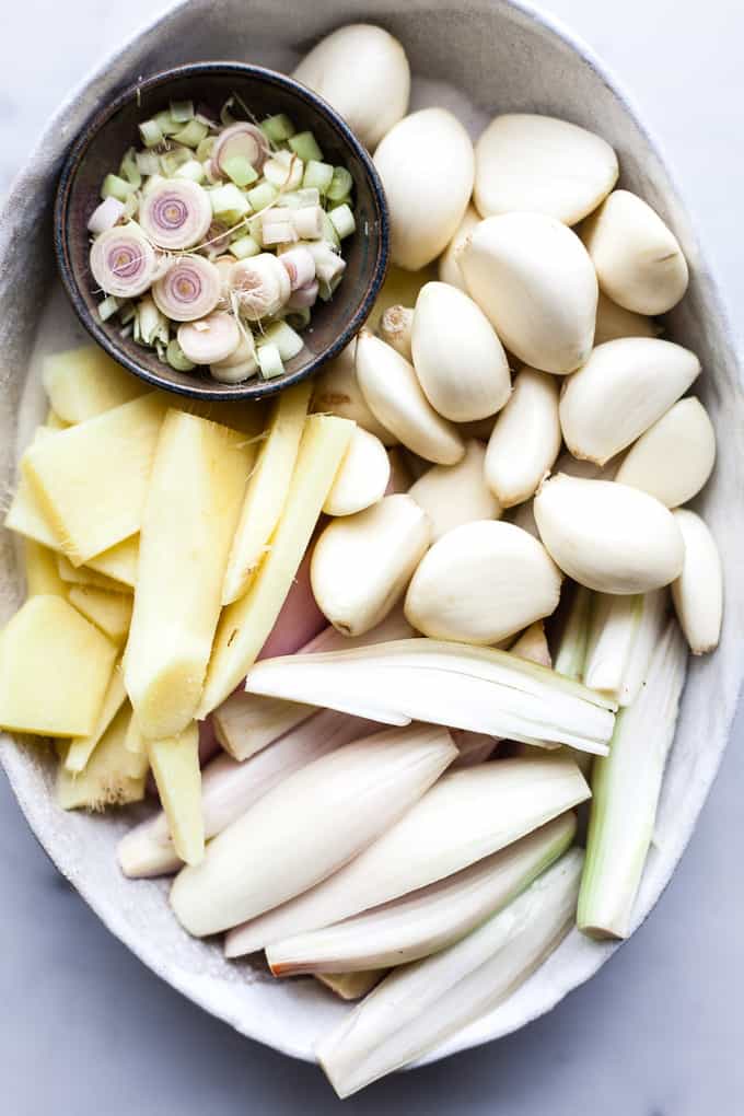 Bowl of aromatics lemon grass and garlic.