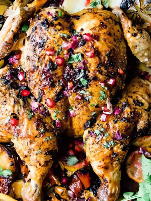 Harissa chicken with vegetables and potatoes.
