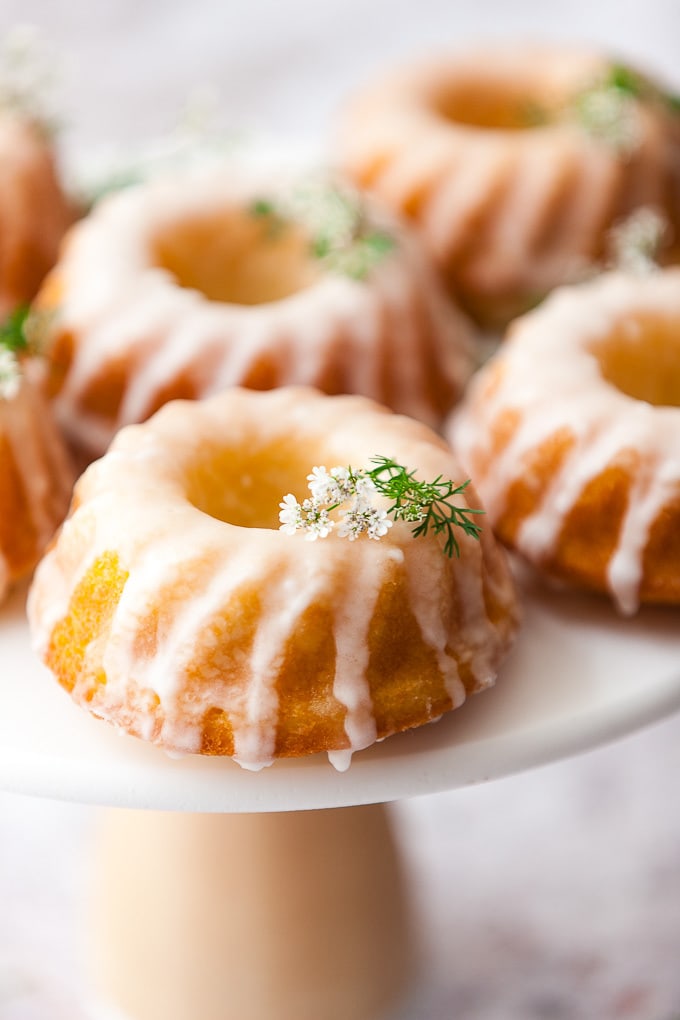 Slow Cooker Lemon Cake My little 6-cup bundt pan fits perfectly in