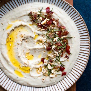 Creamy white bean dip with olive oil.