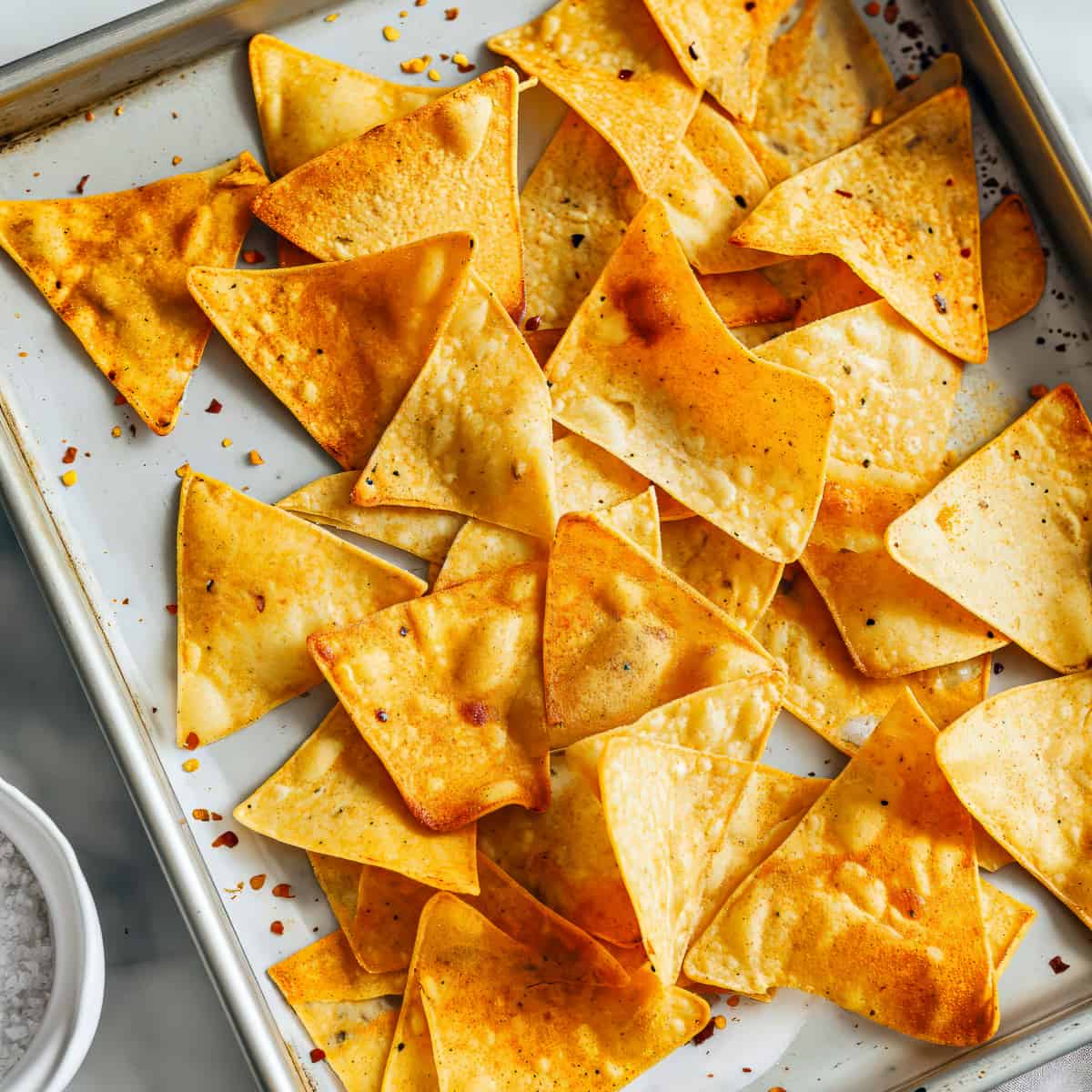 https://saltedmint.com/wp-content/uploads/2024/01/Baked-Whole-grain-Tortilla-Chips.jpg